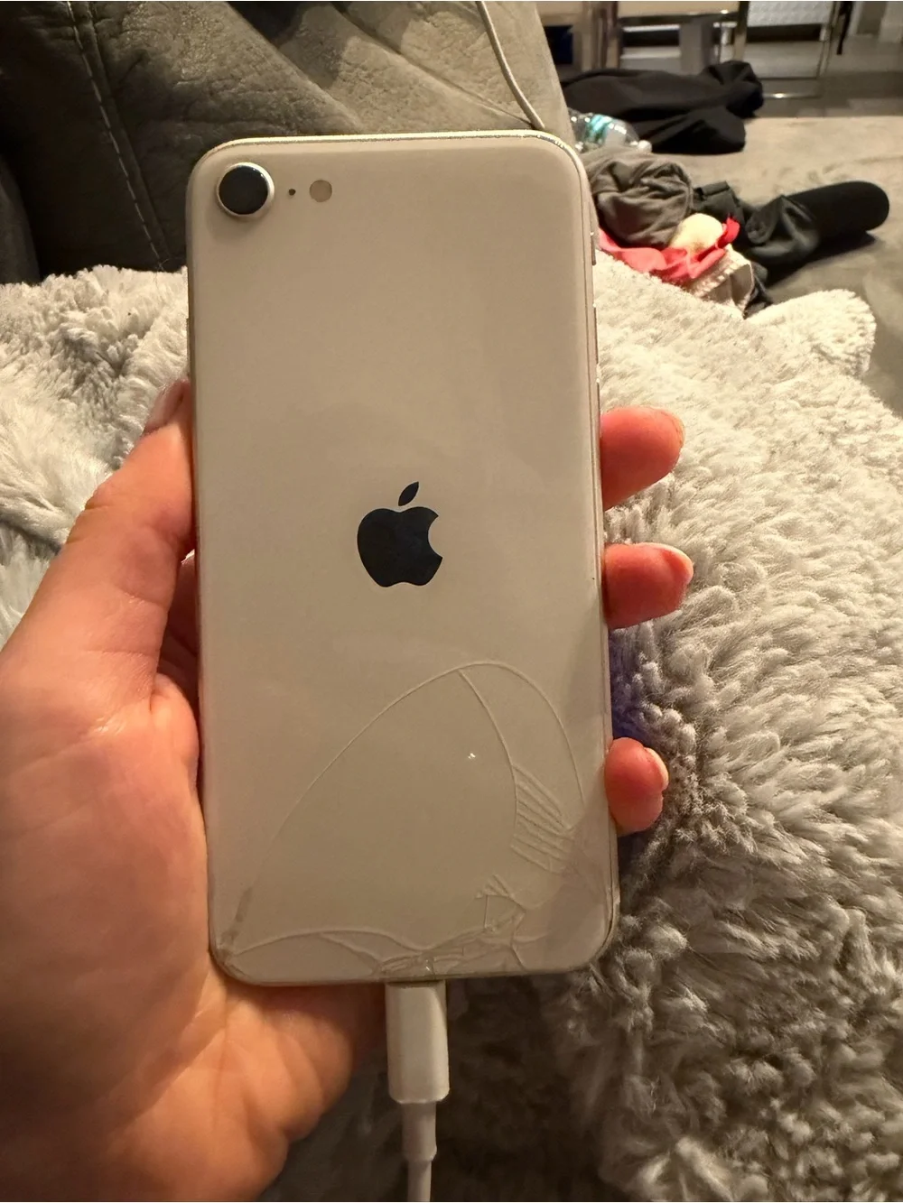 Apple iPhone 13   Barely used but crack in back